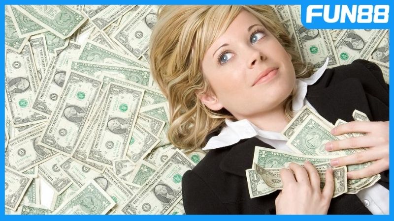 Thấy người thân trúng số trong mơ báo hiệu điềm tốt